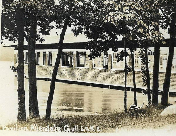 Gull Lake Dance Pavillion - 1910 PHOTO